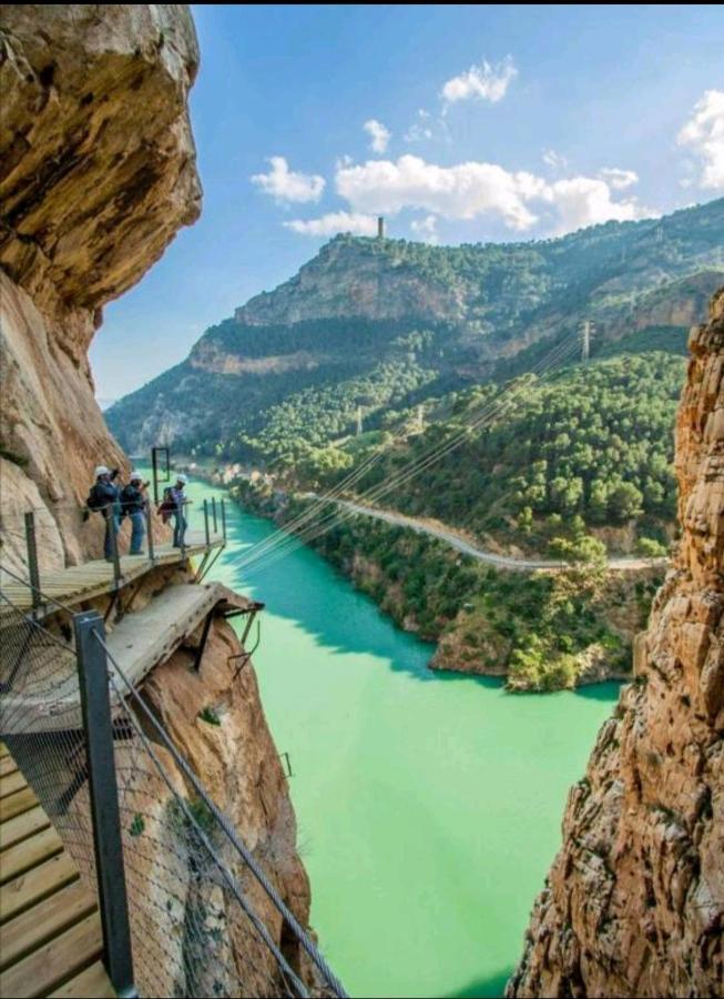Alojamiento Rural El Paraiso Del Chorro Exteriör bild